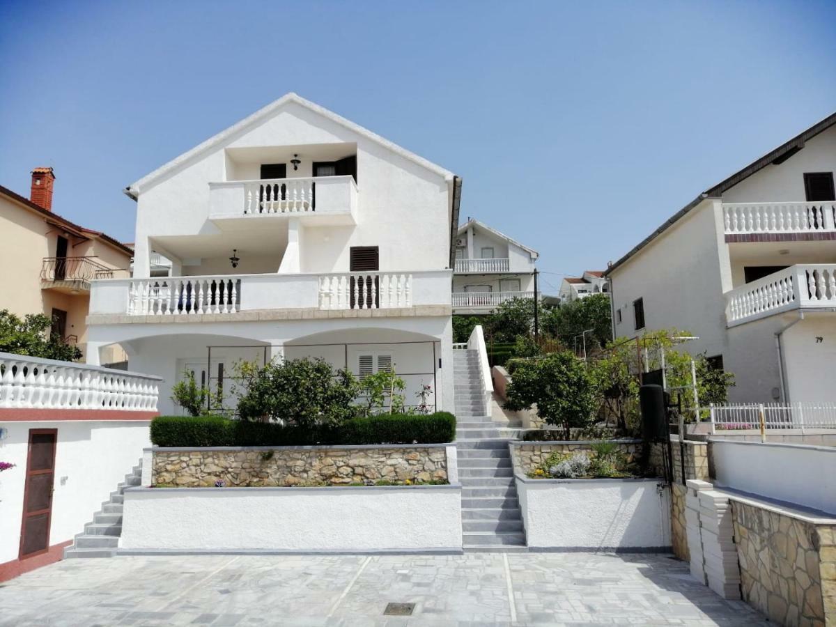 סבטי פטר Apartmani Mataija מראה חיצוני תמונה